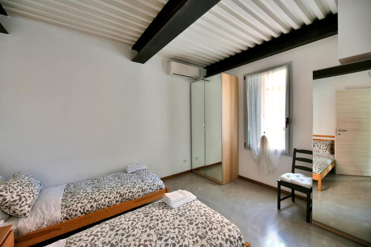 B&B Fiera Milano Rho Pero Bagian luar foto